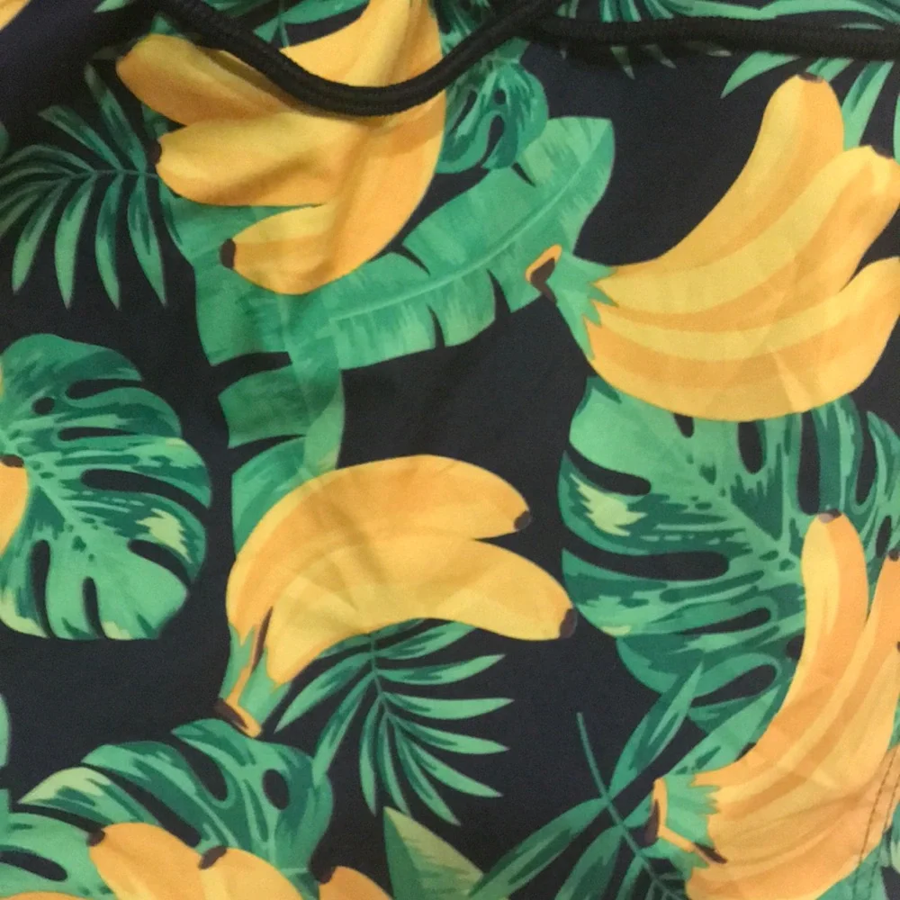 NWT men’s banana print swim shorts 2x yellow
